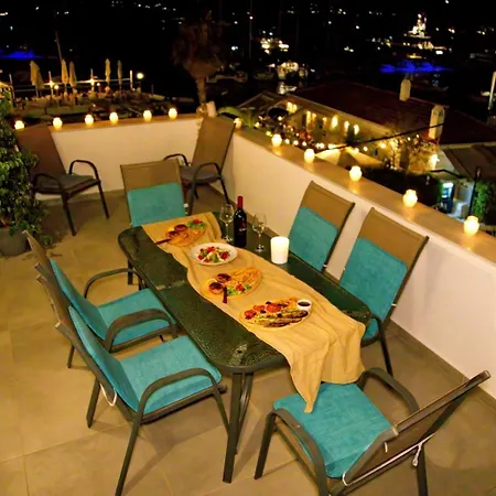 Aroura Maisonette 4br Villa *
