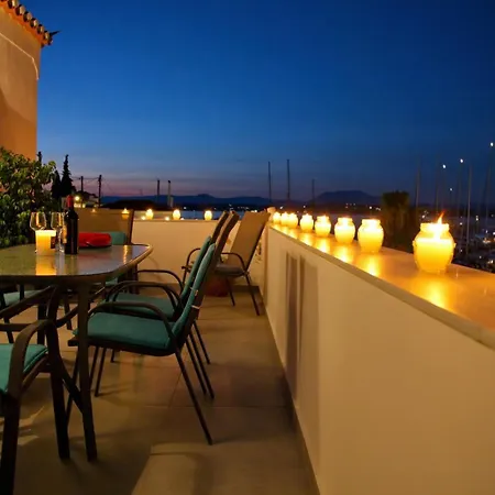 Aroura Maisonette 4br *
